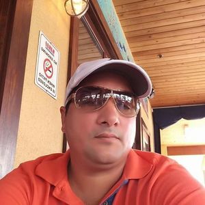 Meet your Posher, Roberto